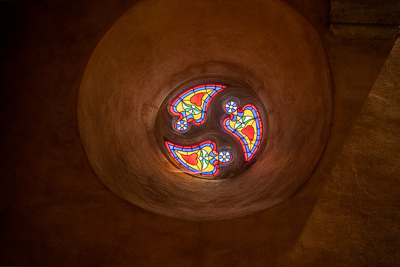 Eglise Forteresse Saitne Marie, Perouges, France