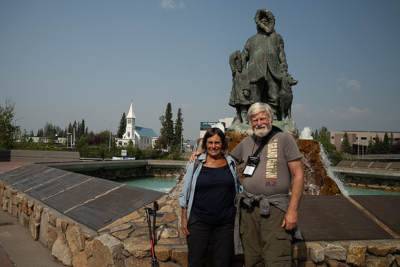 Dan & Ellen by Mirabilis statue, Fairbanks, AK