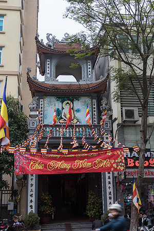 Storefront Temple on Le Duan St. Hanoi
