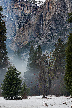 Yosemite Falls, from Awahnee Meadow with mist