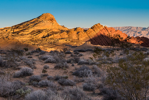 Valley of fire State Park Along Fire Canyon Rd.