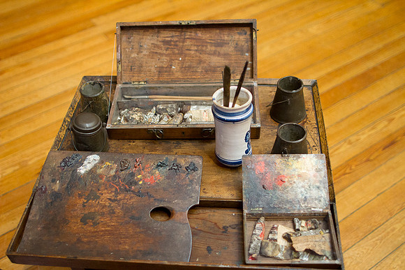 An Irtists workstation
