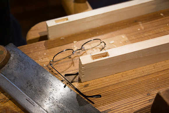 woodworking bench