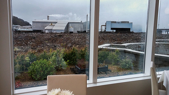 Geothermal Plan outside Hotel