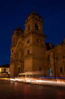 Iglesia de la Compania de Jesus at dusk