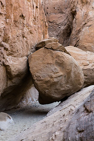 Boulder Fall,  Palm Slot Canyon, Anza-Borrego SP