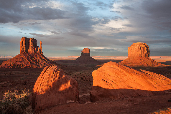 West, East and Merrick Buttes, Monument Valley