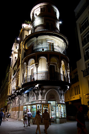 Night, Plaza de San Francisco