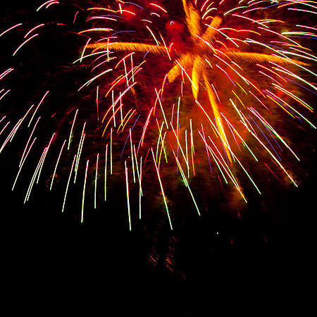 Sliding Focus Fireworks 17