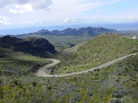 Sitgreaves Pass (Georgia D. Griffiths., Copyrighted free use, via Wikimedia Commons)
