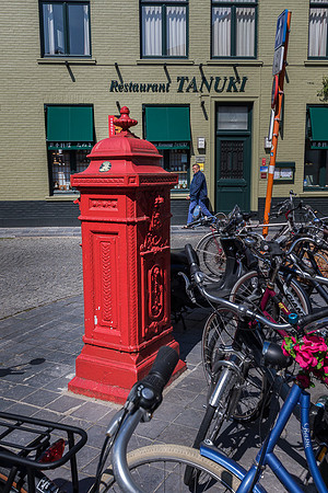 Bruges letter box