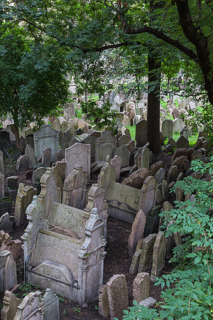 Crowded Jewish Cemetary, Prague CZE
