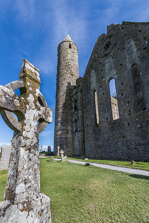 Cashel Castle, cemetery & round tower