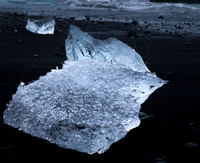 Iceberg on Jökulsárlón Iceberg Beach #01