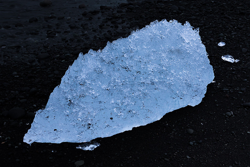 Iceberg on Jökulsárlón Iceberg Beach #05
