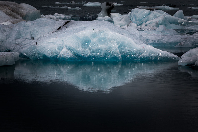 Iceberg on Jökulsárlón Iceberg Beach #01