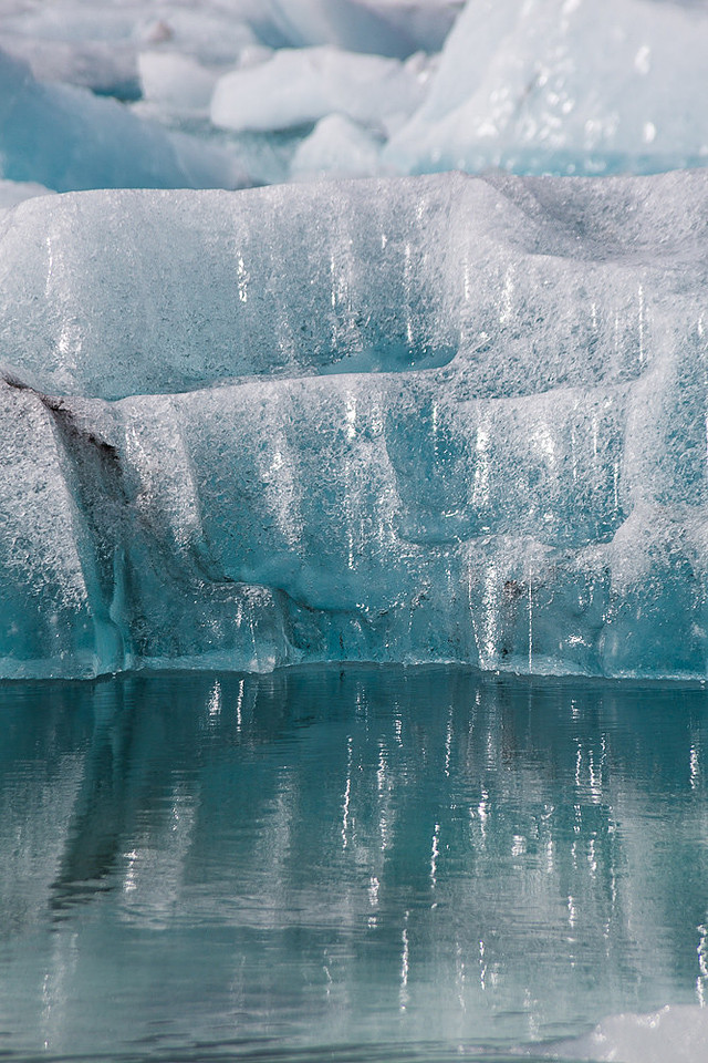 Iceberg in Jökulsárlón Iceberg Lagoon #10