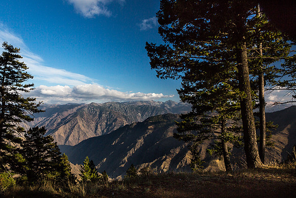 Hell's canyon from Hat Point Rd