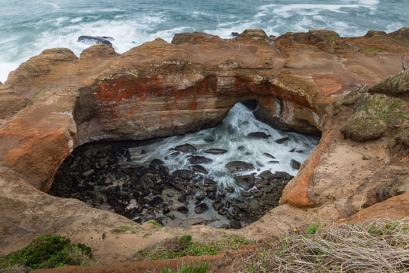 Devils Punch Bowl