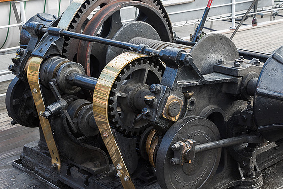 Steamboat Earnslaw hoist