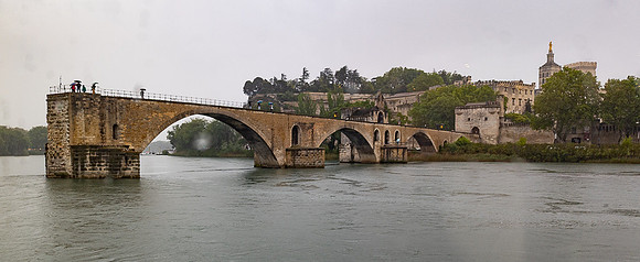 Pont Saint Benezet, Avignon, Fr
