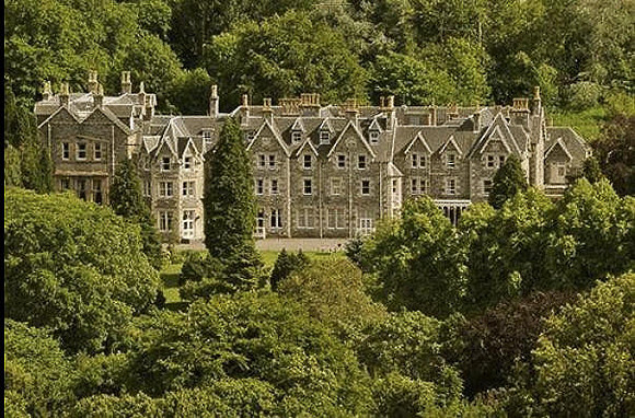 19 Ben Wyvis Hotel