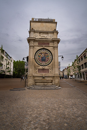 Amédée Pichot fountain